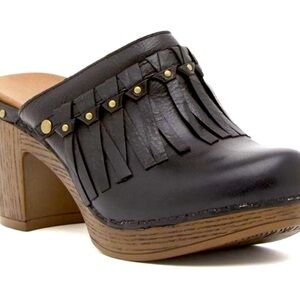 Dansko Deni Fringe Clogs 39 Black Leather Slip On Comfort Shoes Womens